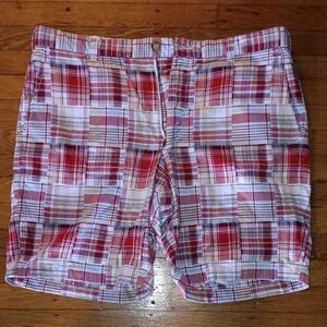 Club Room Red Plaid Flat Front Men's Shorts